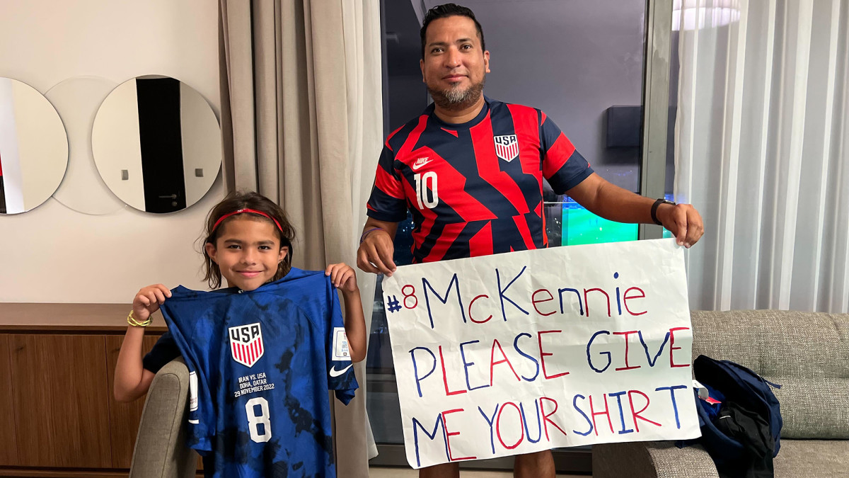 Luka Lizardo displays Weston McKennie’s shirt worn vs. Iran